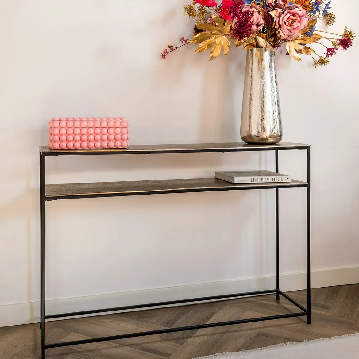 Aluminium wandtafel met plank - Richmond Interiors Chandon