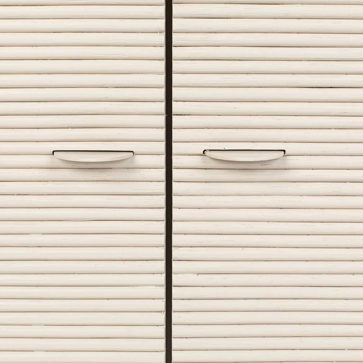 Beige dressoir met ribbels - Zuiver Morning