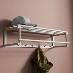 Beige kapstok met hoedenplank - Bodio Buis