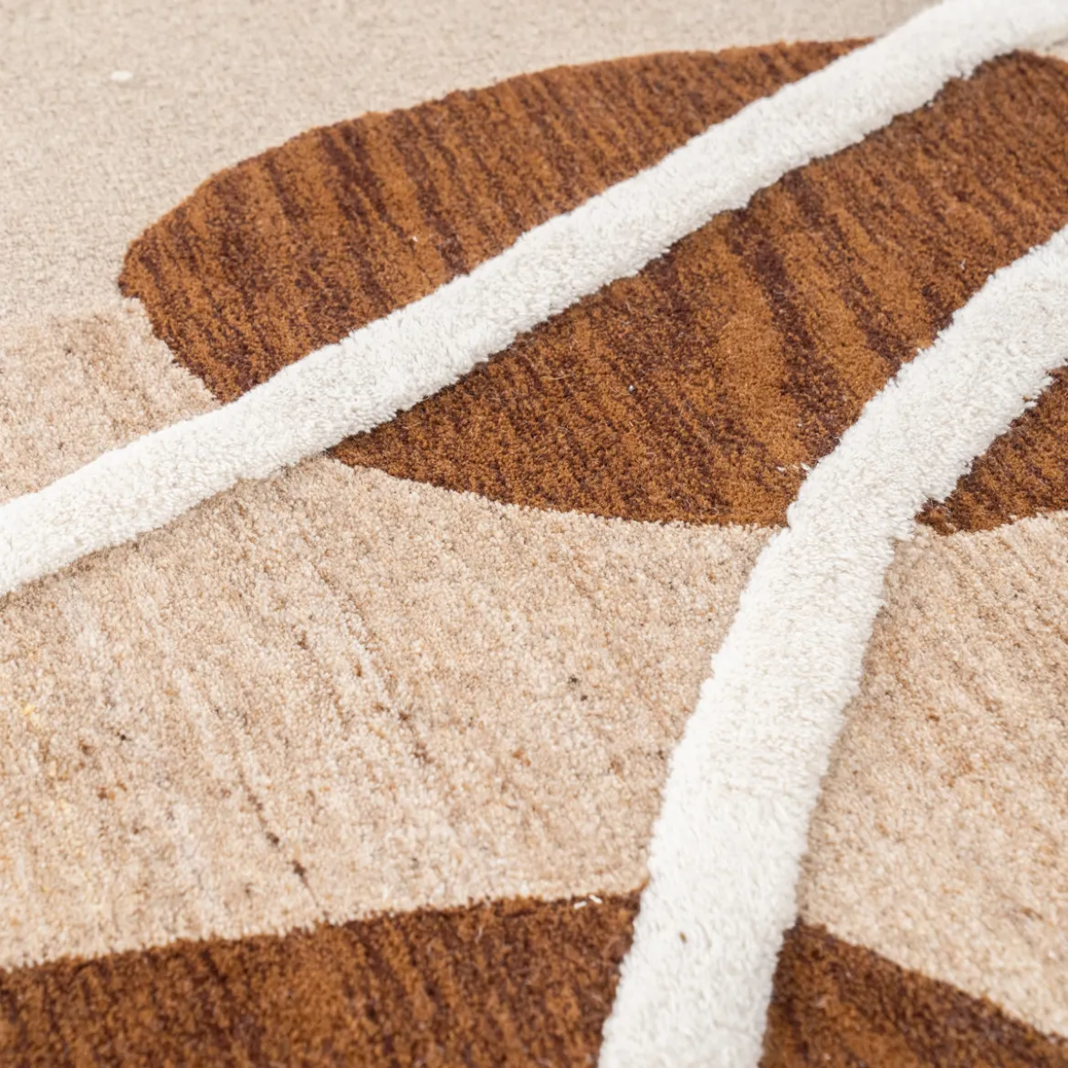 Beige vloerkleed organische vorm - By-Boo Ogani