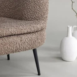 Bruine teddy fauteuil zwarte poten - Lavis Nordkoster