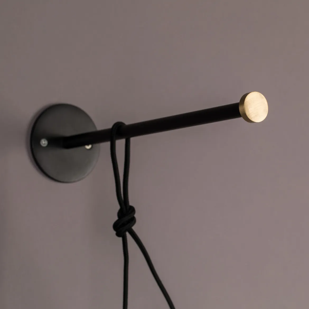 Design wandlamp matglas - Dutchbone Bulan