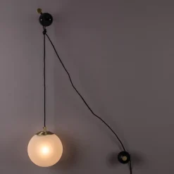 Design wandlamp matglas - Dutchbone Bulan