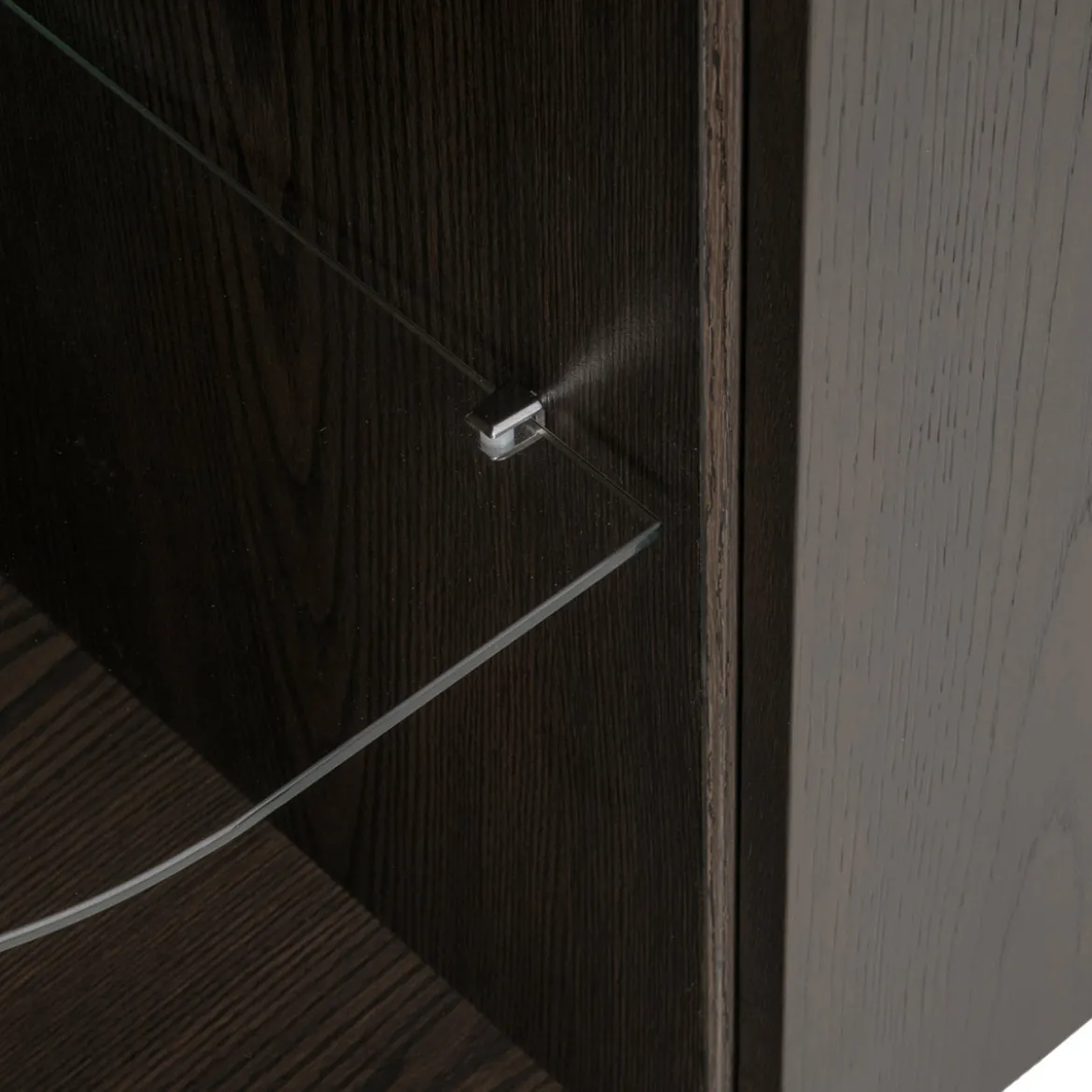Dressoir met keramiek - Richmond Interiors Langford