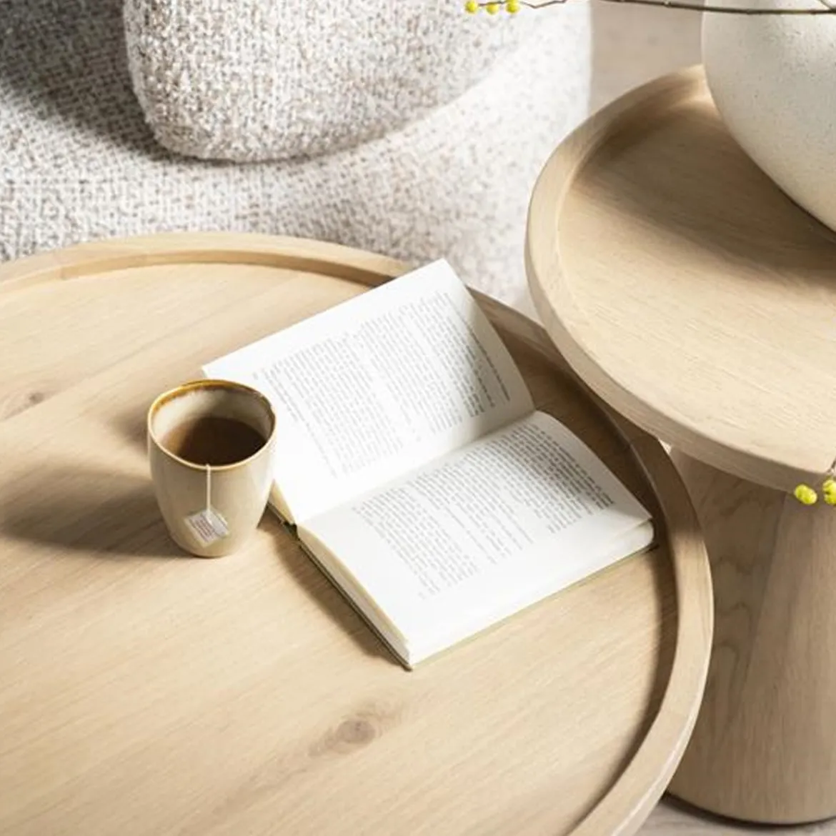 Eiken bijzettafel rond - Eleonora Leia