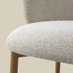 Eiken eetkamerstoel met ronde rug creme - Bodio Maeve
