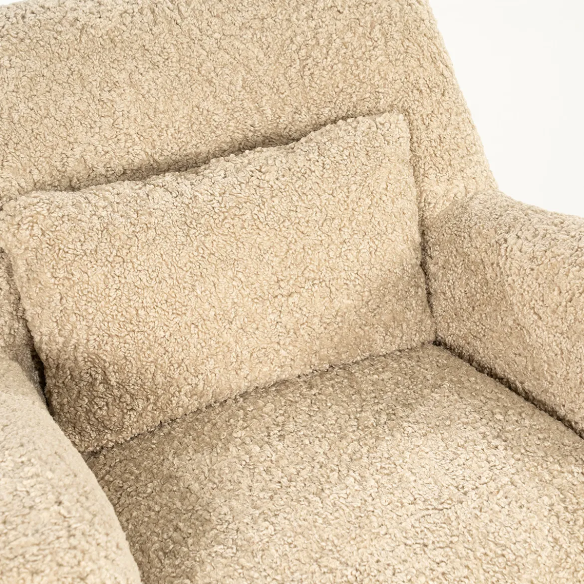Fauteuil met ronde vormen - Eleonora Shaun