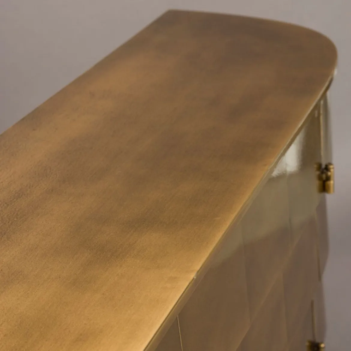 Gouden dressoir ovaal - Dutchbone Hanna