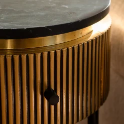 Gouden nachtkastje met ribbels - Richmond Interiors Ironville
