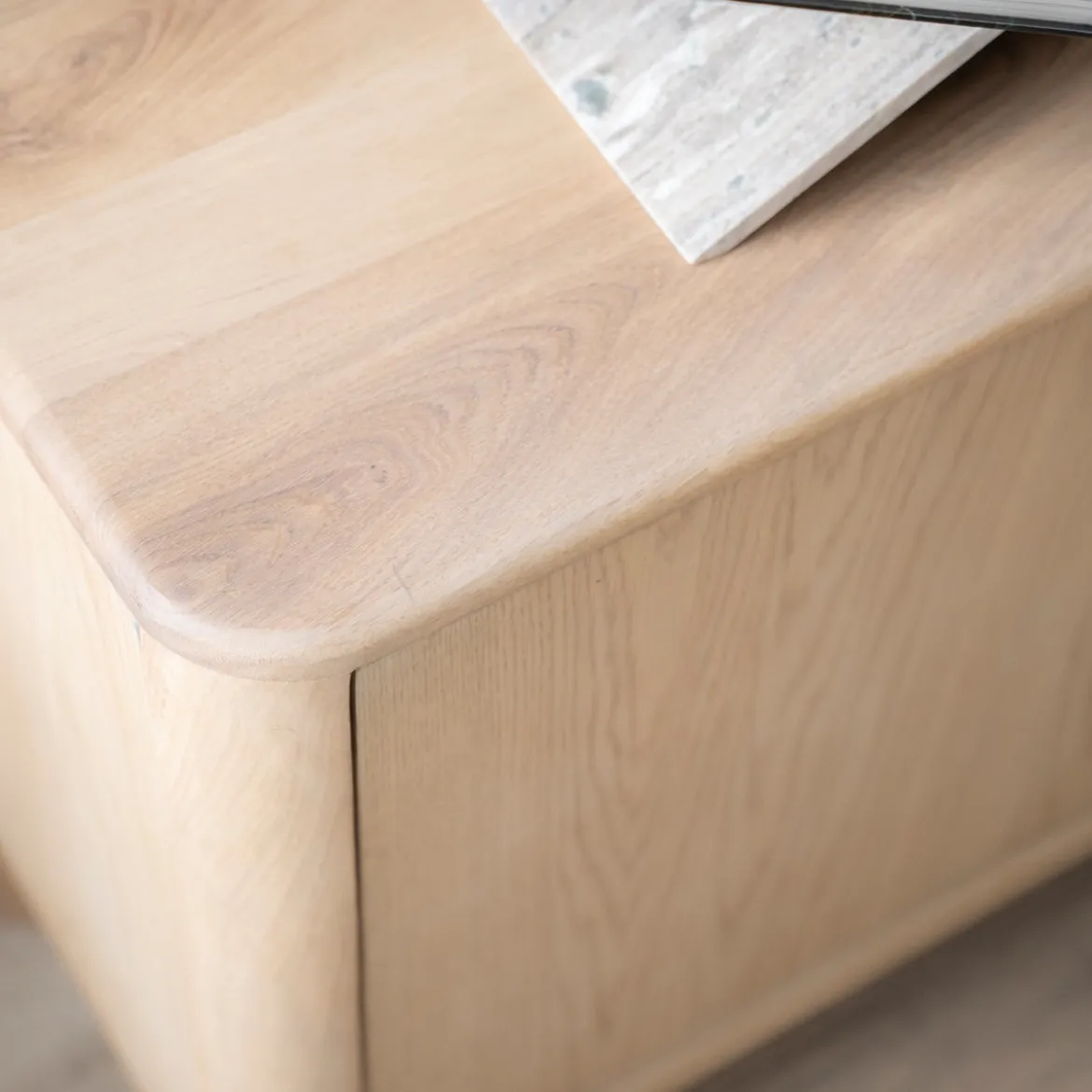 Groot dressoir licht eiken - Eleonora Harvey