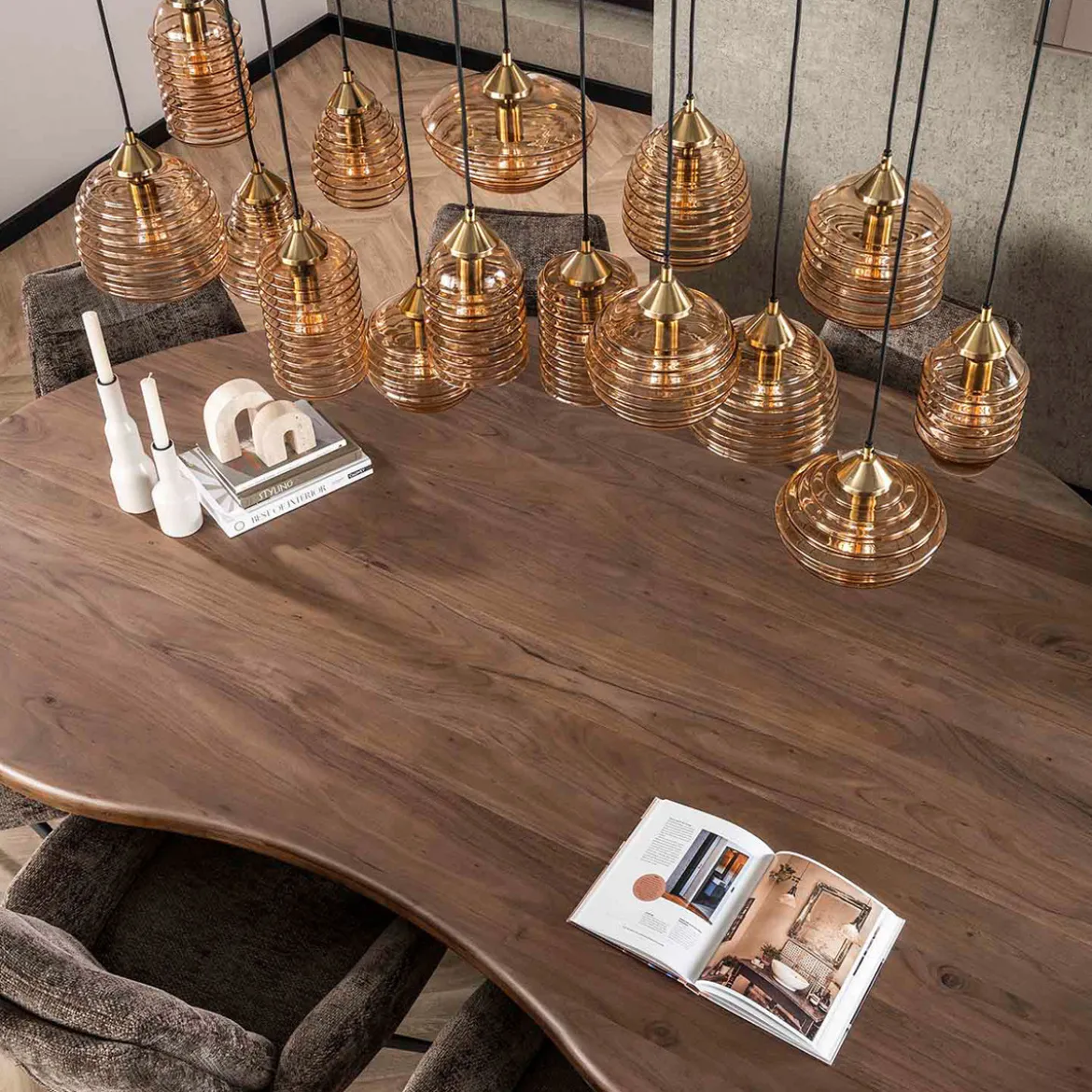 Grote eettafel hanglamp amber glas - Santa Rib Glass