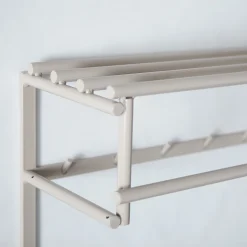Grote kapstok beige met hoedenplank - Bodio Buis