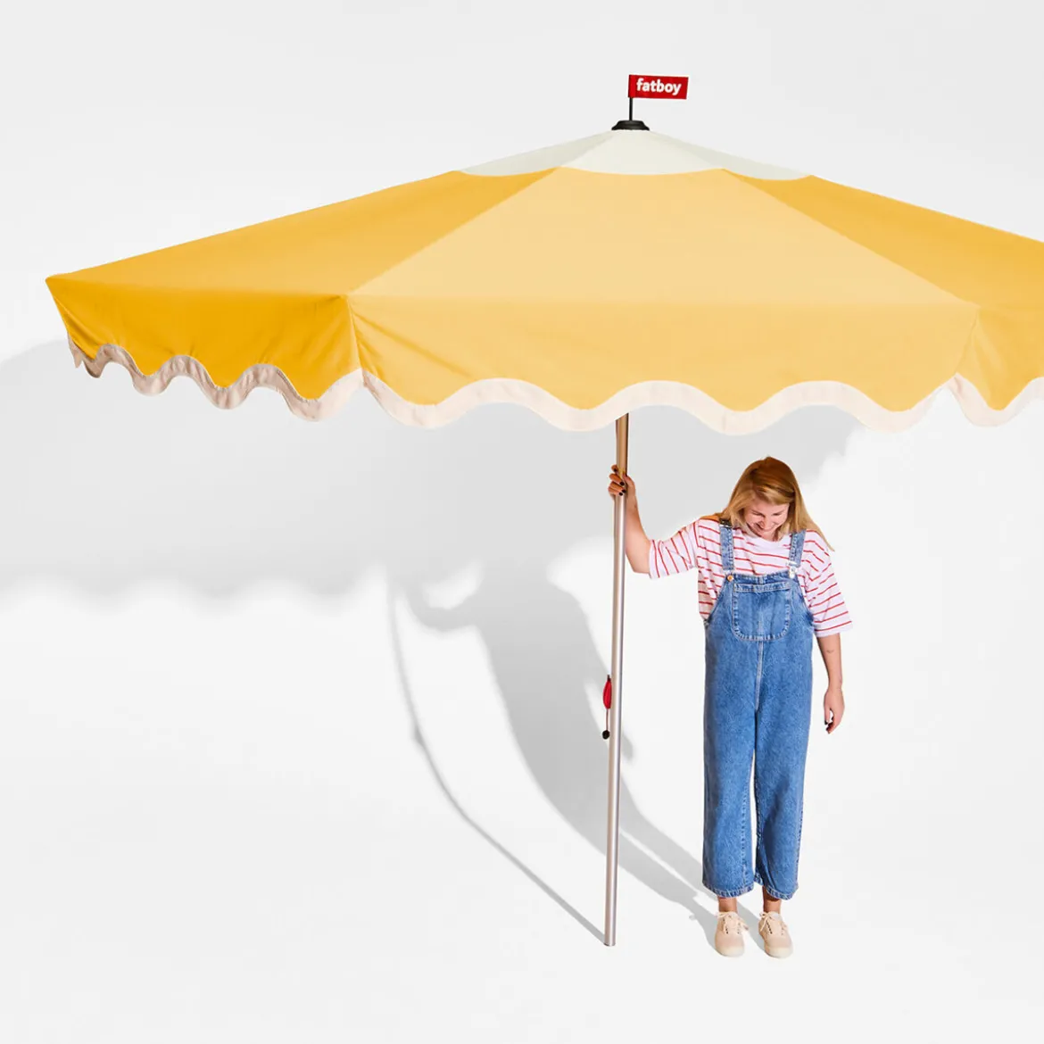 Grote parasol met voet - Fatboy Pensol 350 + Base Black