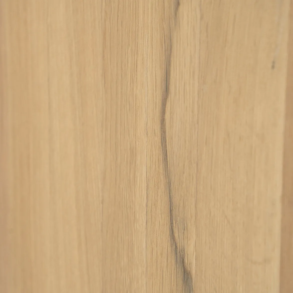Hoge design kast eikenhout - Eleonora Josh