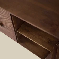 Houten dressoir met ronde hoeken - Bodio Matala