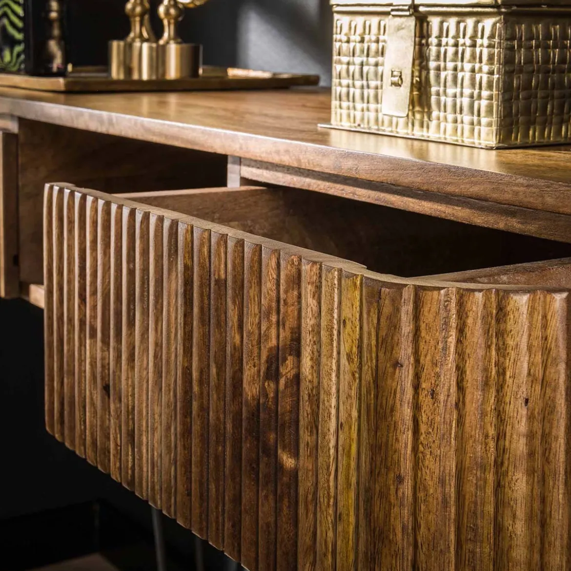 Houten sidetable met ribbels - Giani Wave