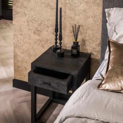 Nachtkastje zwart hout met lade - Giani Black Square