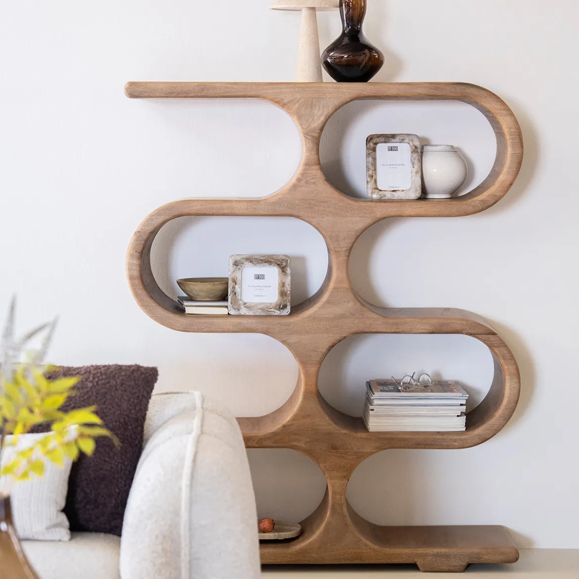 Open kast van mango hout hoog - By-Boo Esu