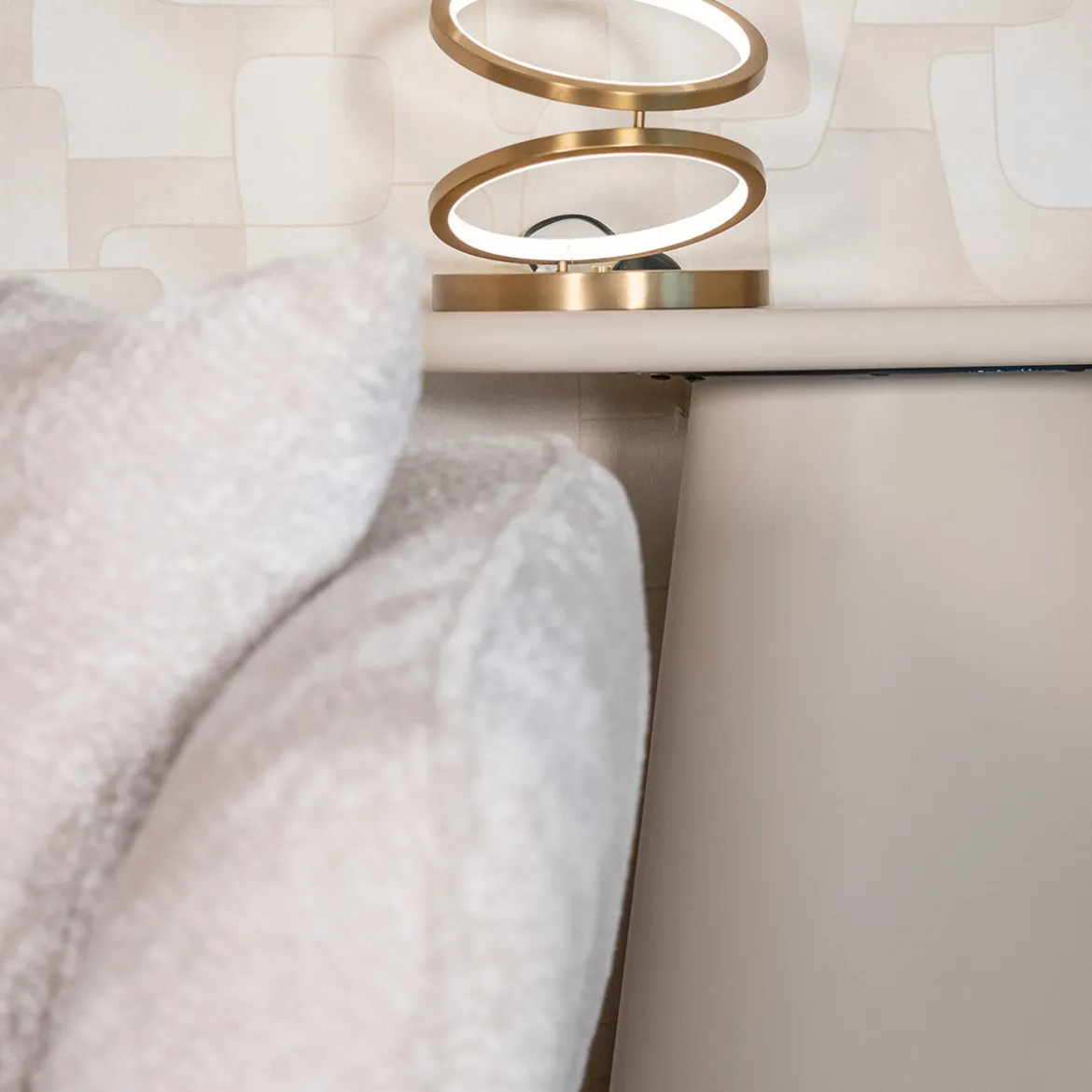 Organische sidetable beige - Richmond Interiors Clayton