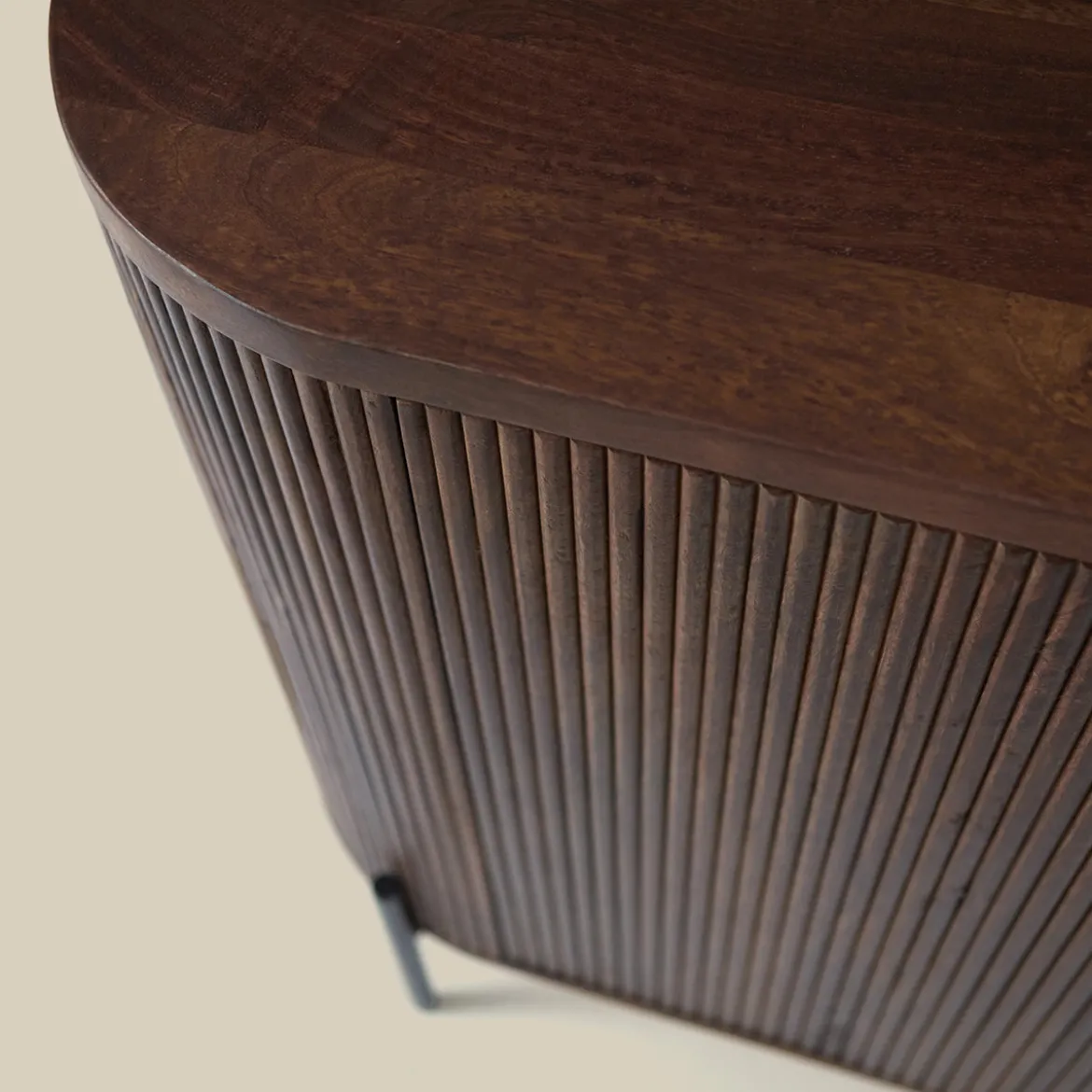 Ovaal dressoir hout met ribbels - Bodio Mirah