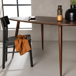 Ovale minimalistische houten eettafel - Lavis Sanford