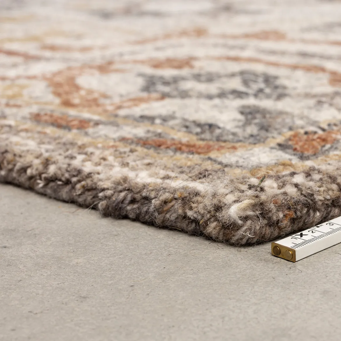Perzisch tapijt vintage look - Dutchbone Amori