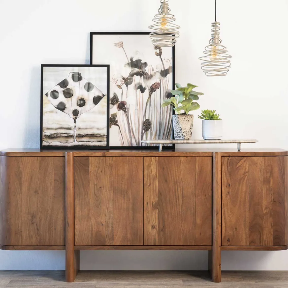 Retro dressoir met ronde hoeken - Eleonora Julian