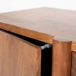 Retro dressoir met ronde hoeken - Eleonora Julian