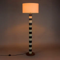Retro vloerlamp met witte kap - Dutchbone Vertigo