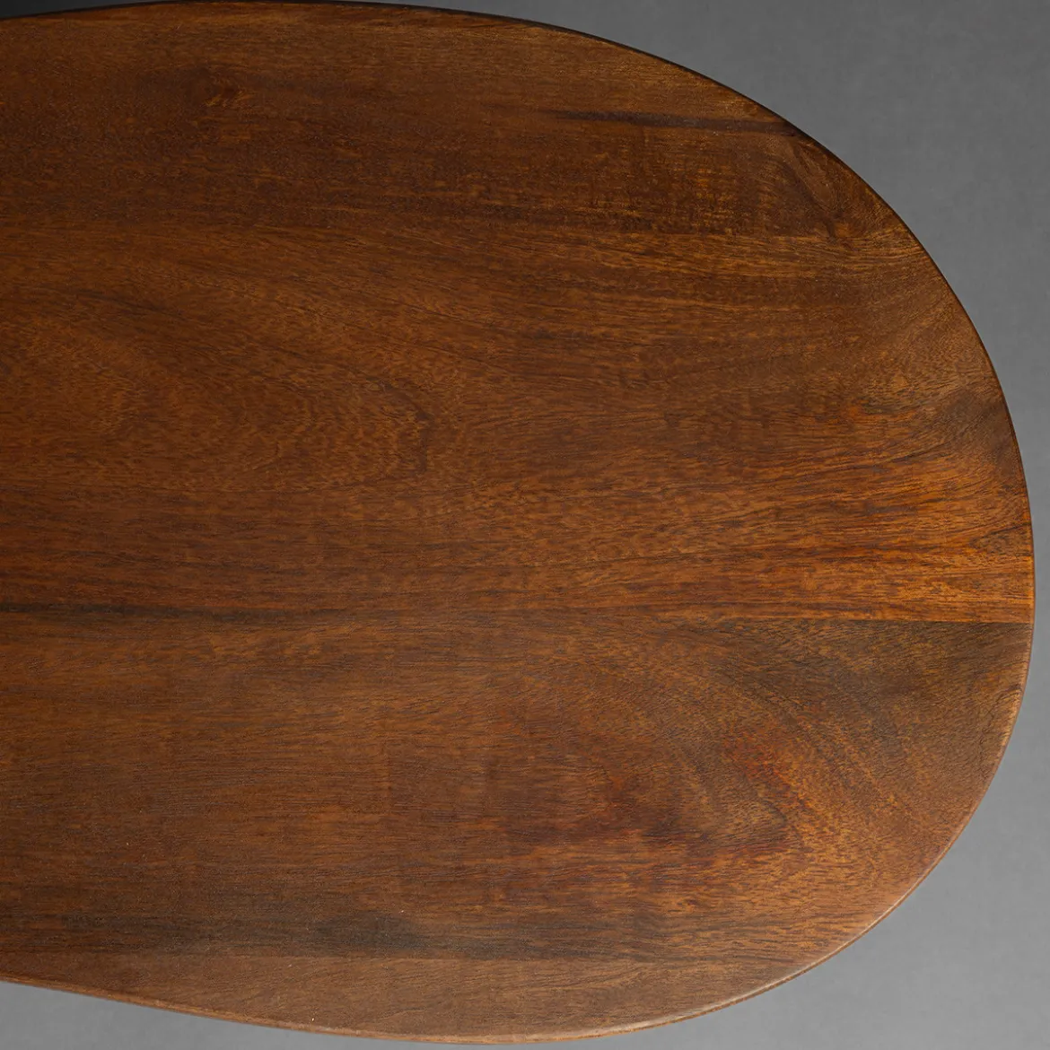 Salontafel organische vorm walnoot - Dutchbone Tilon