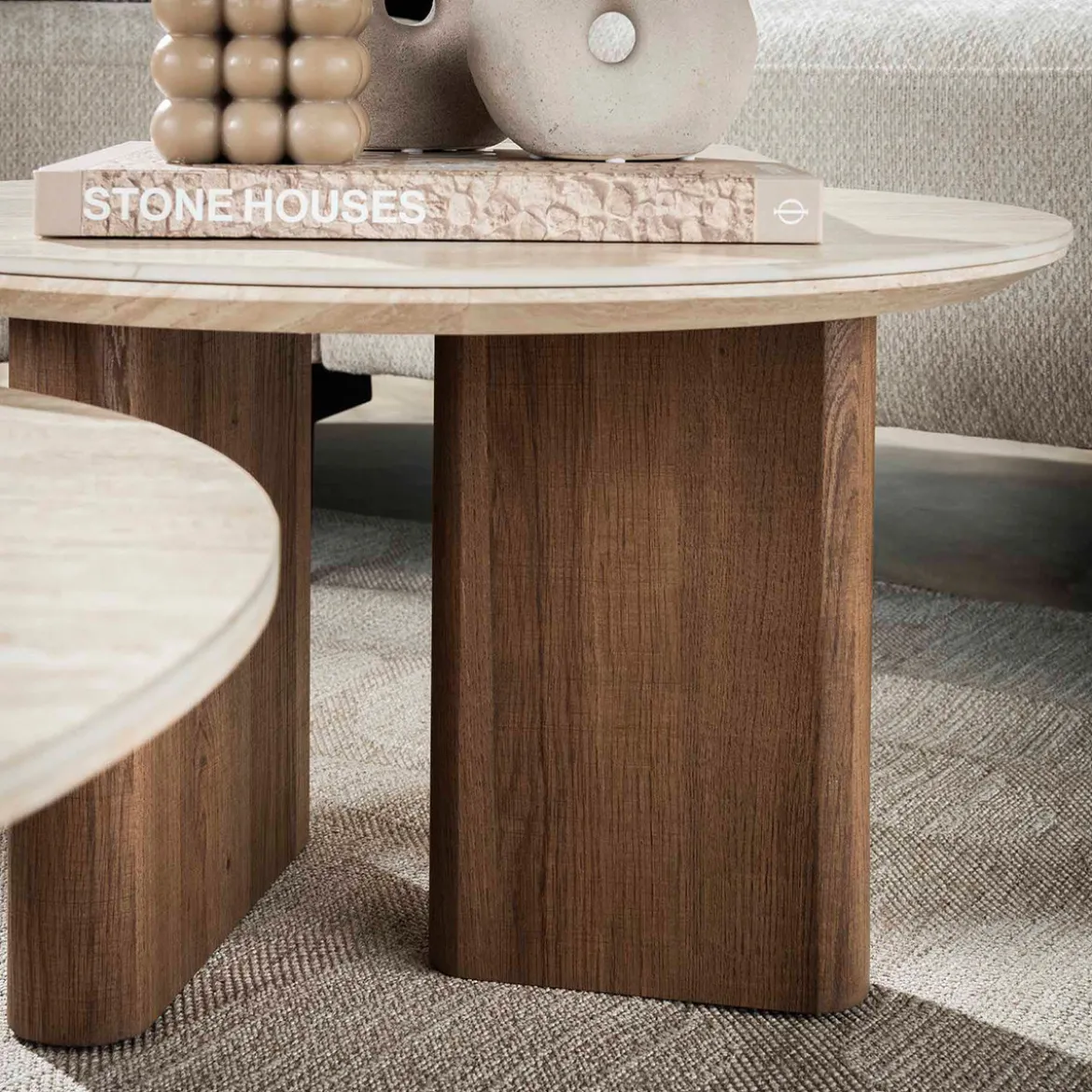 Salontafelset rond hout en travertin - Giani Romano