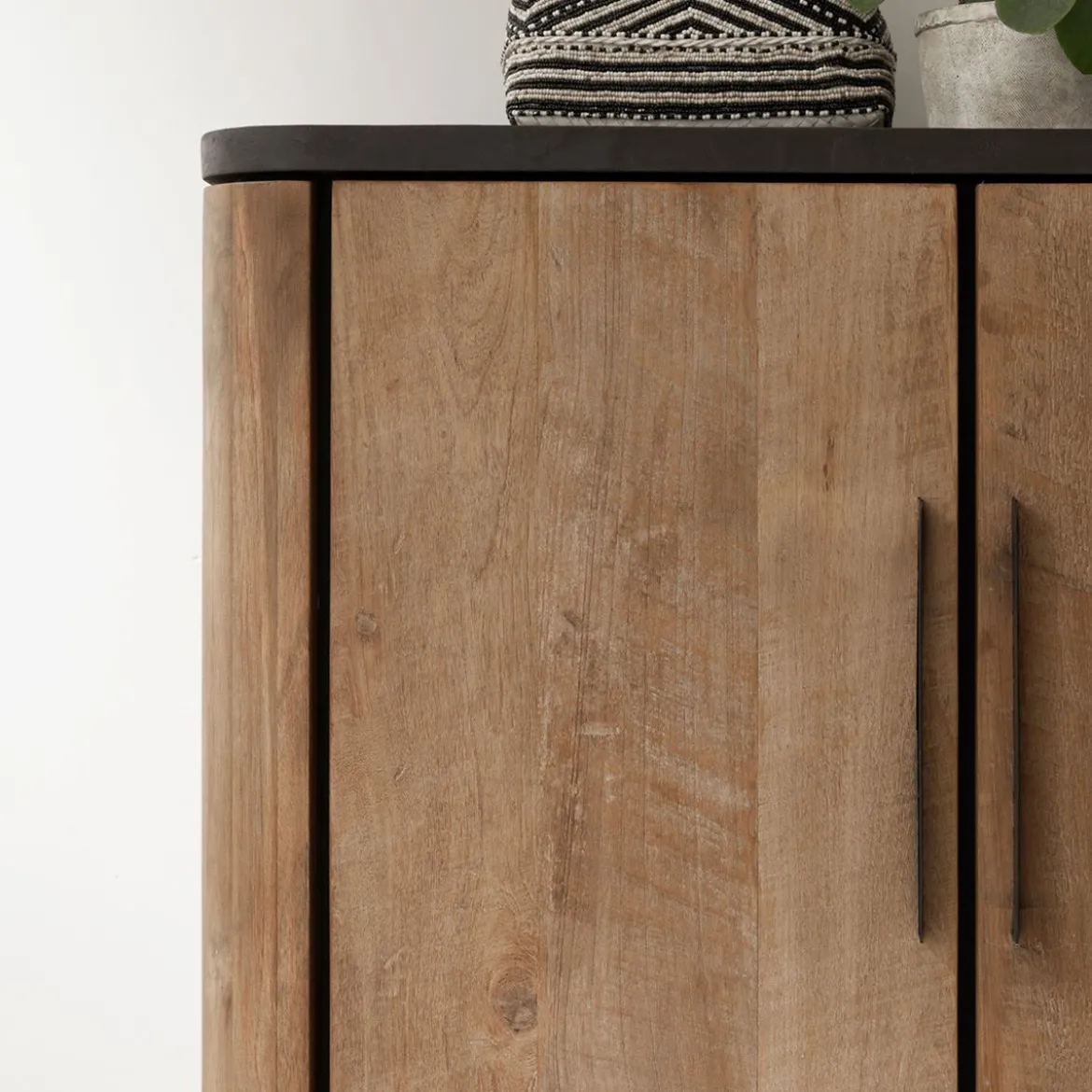 Teak wandkast met ronde hoeken - DTP Home Soho