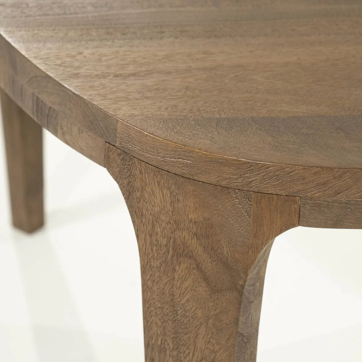 Unieke eettafel hout organisch - Eleonora Taylor