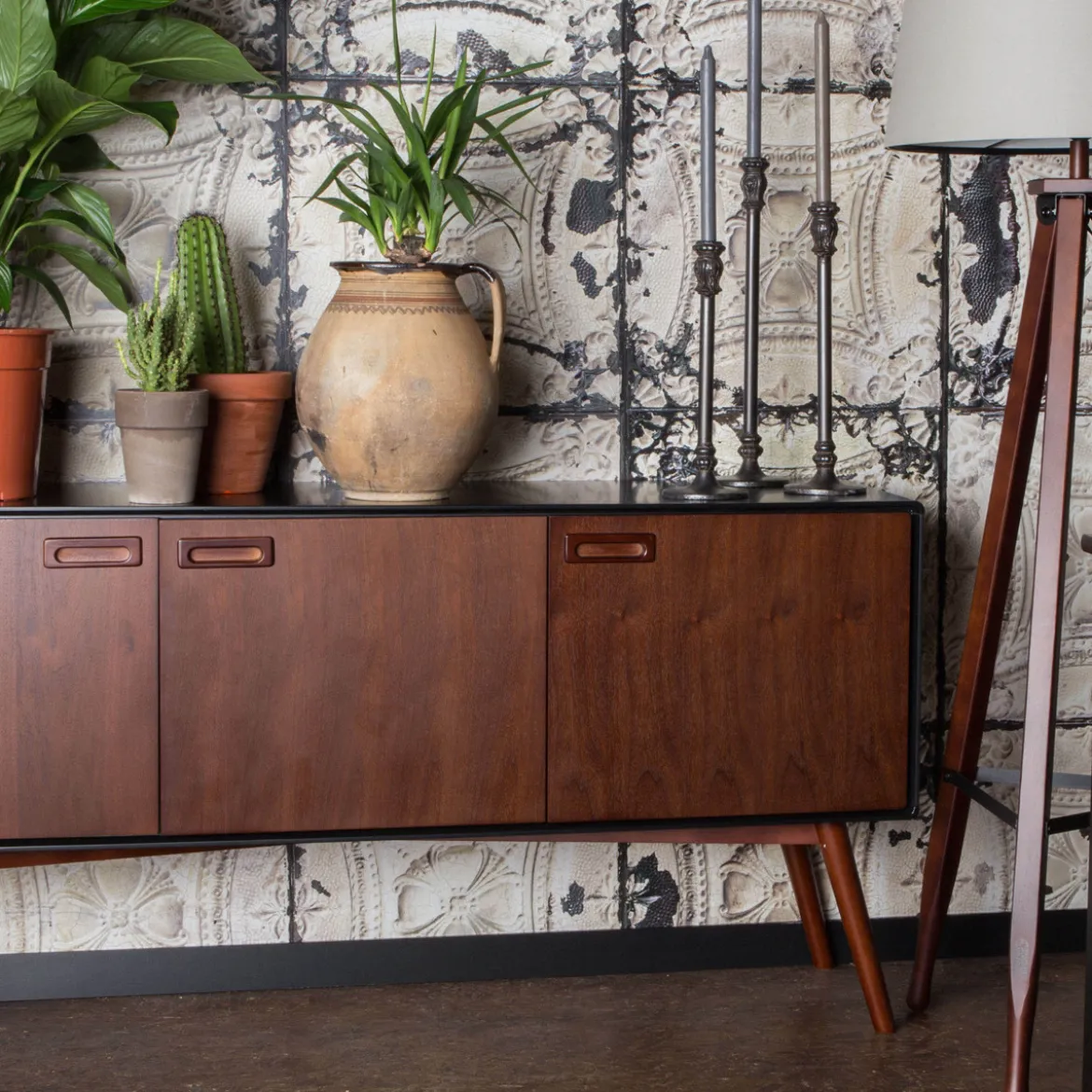 Vintage dressoir donker hout - Dutchbone Juju