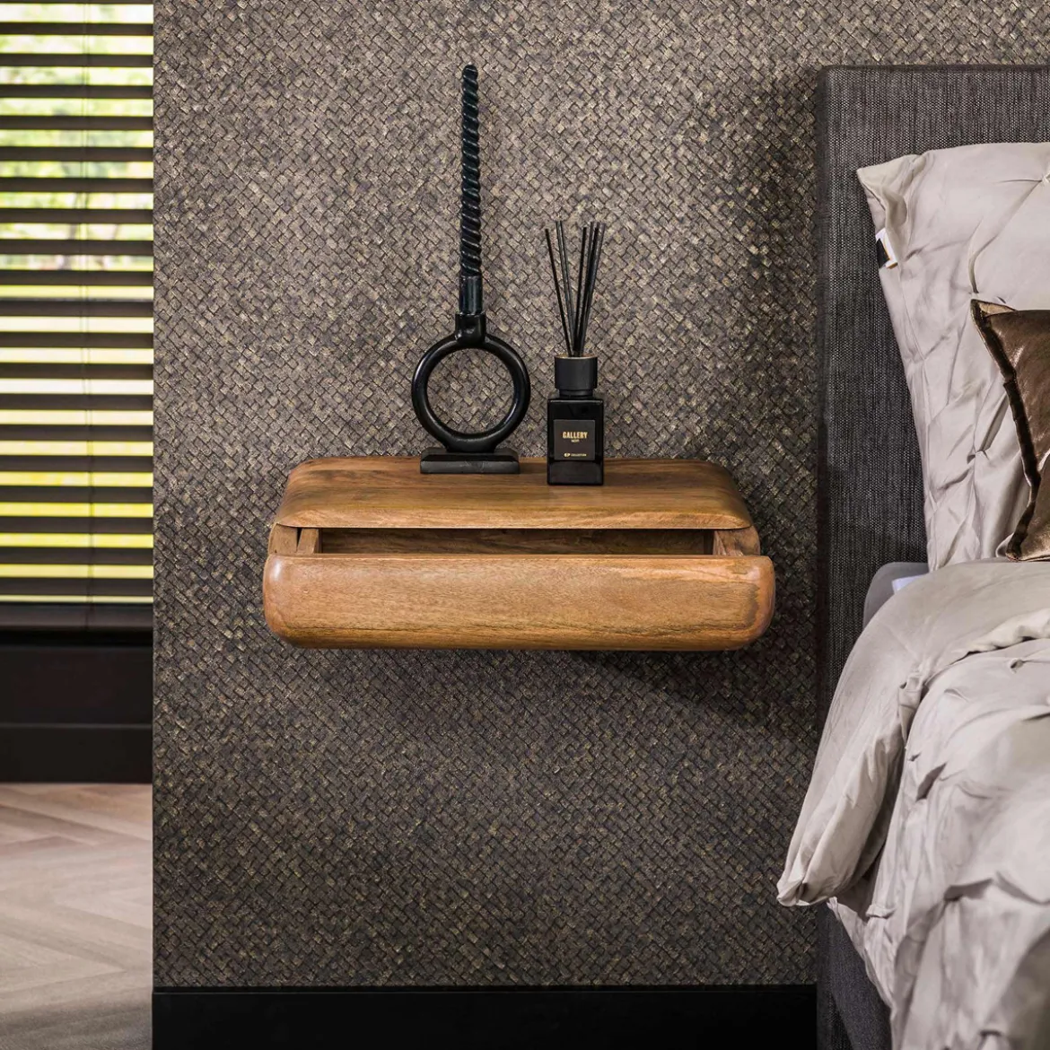 Wabi Sabi nachtkastje hangende lade - Giani Sleek