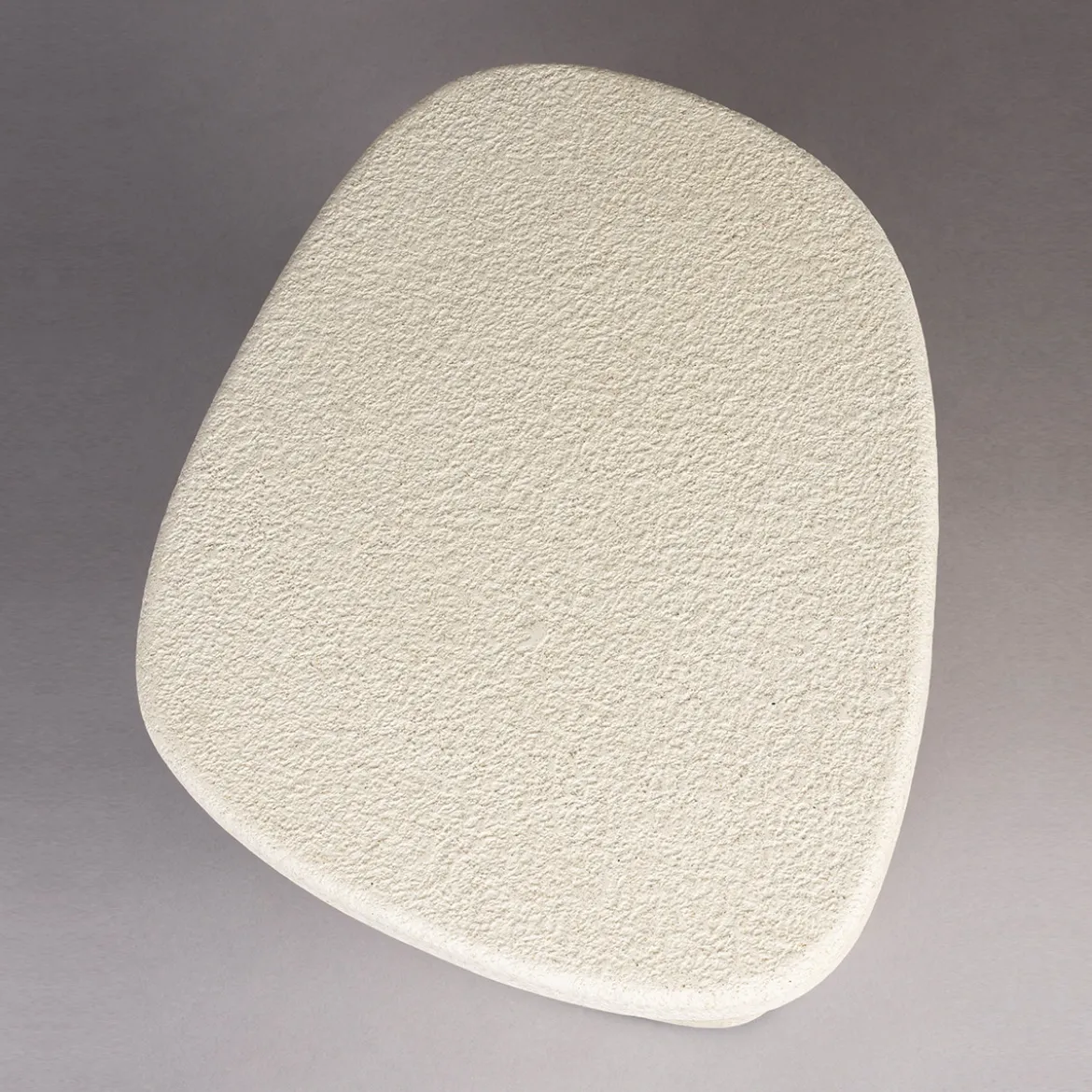 Witte bijzettafel organisch - Dutchbone Veda Low