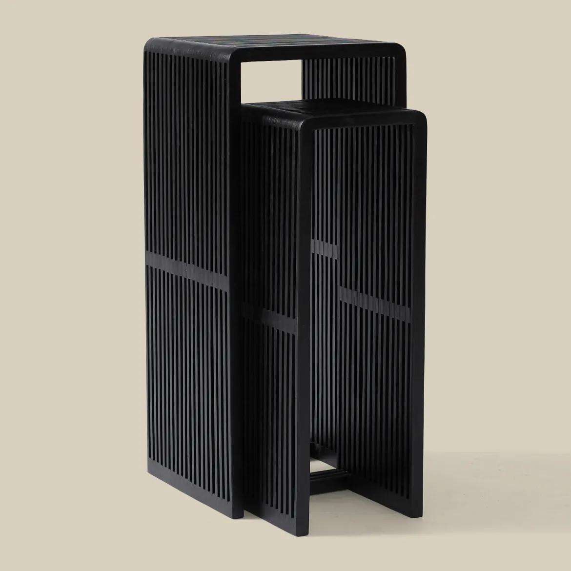 Zuilen set teak latjes zwart - Bodio Teak Slats