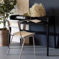 Zwart design bureau - Zuiver Barbier Black