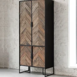 Zwarte kast met visgraat deuren - DTP Home Criss Cross