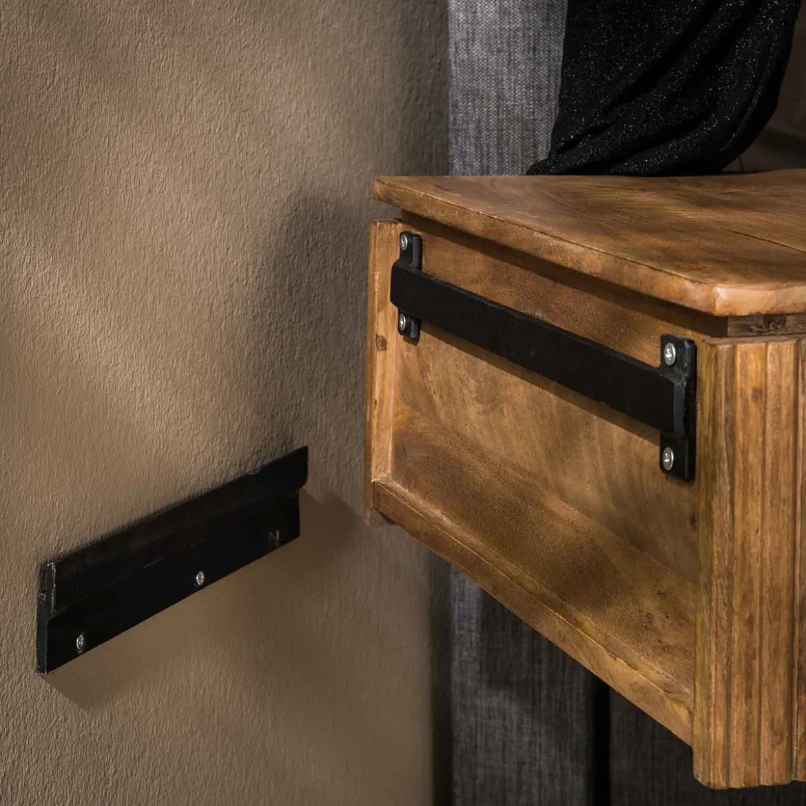 Zwevend nachtkastje hout ribbels - Giani Wave